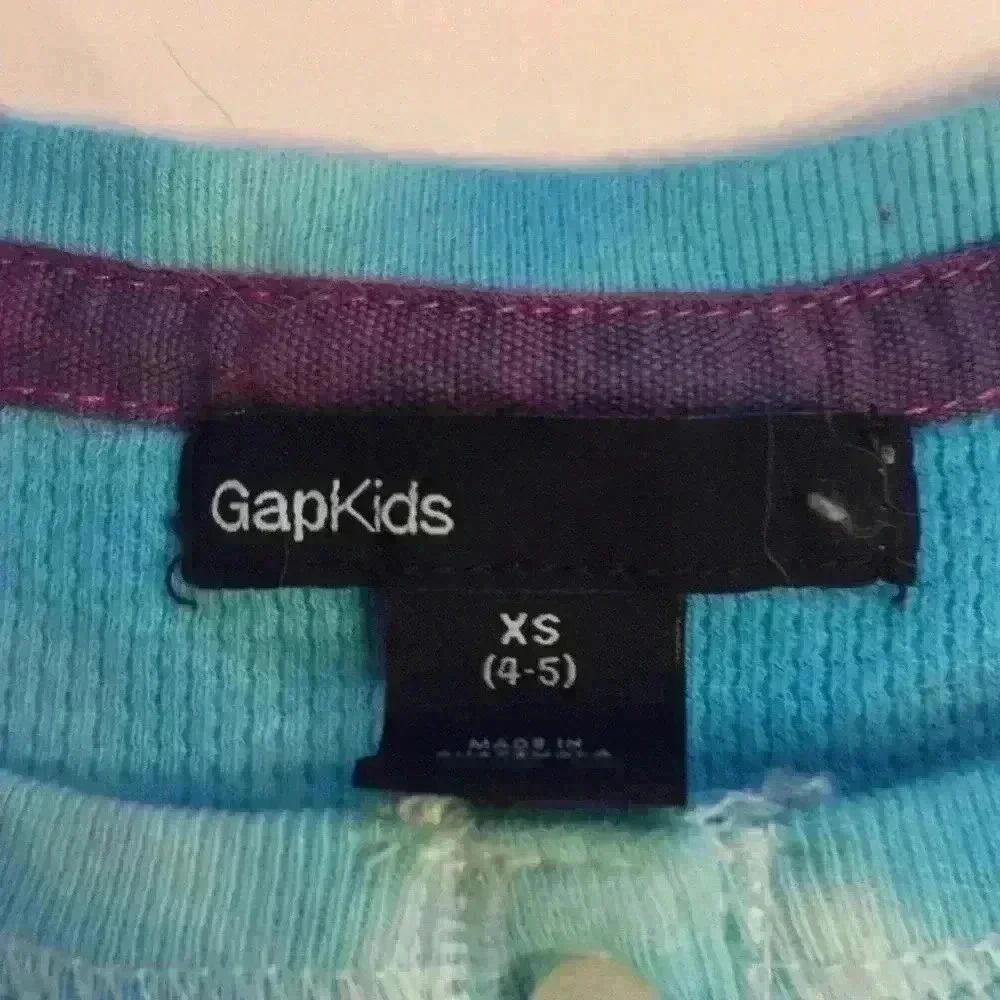 Gap waffle shirt
